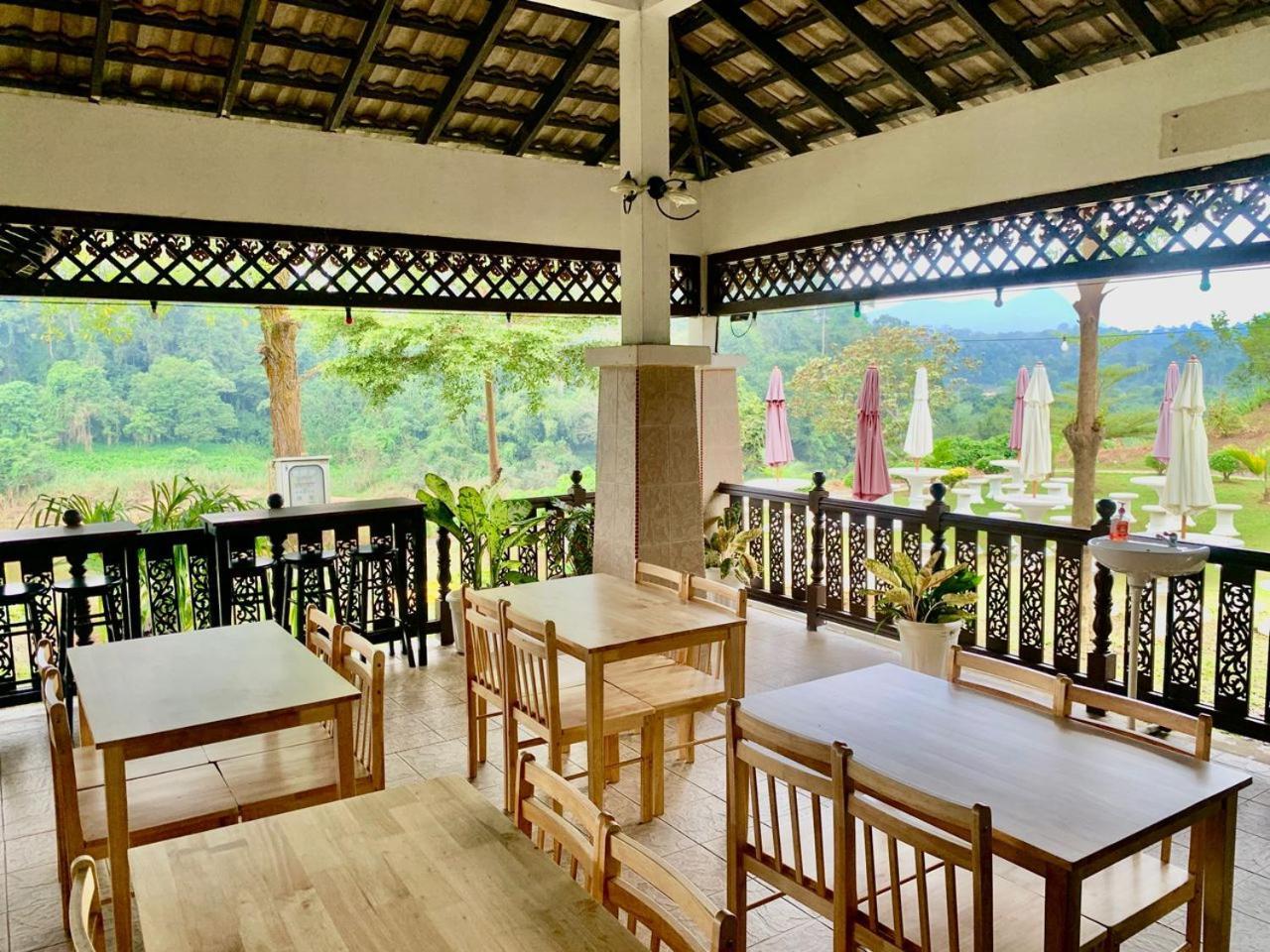 Asiacamp Taman Negara Resort クアラ・ターハン エクステリア 写真